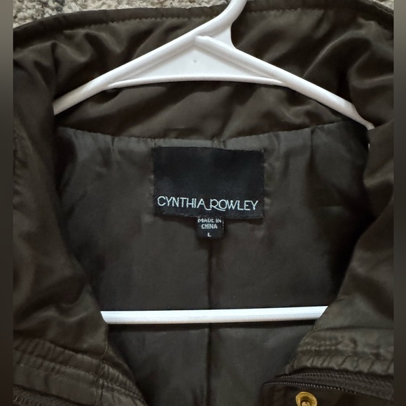 Vest - Picture 2 of 2